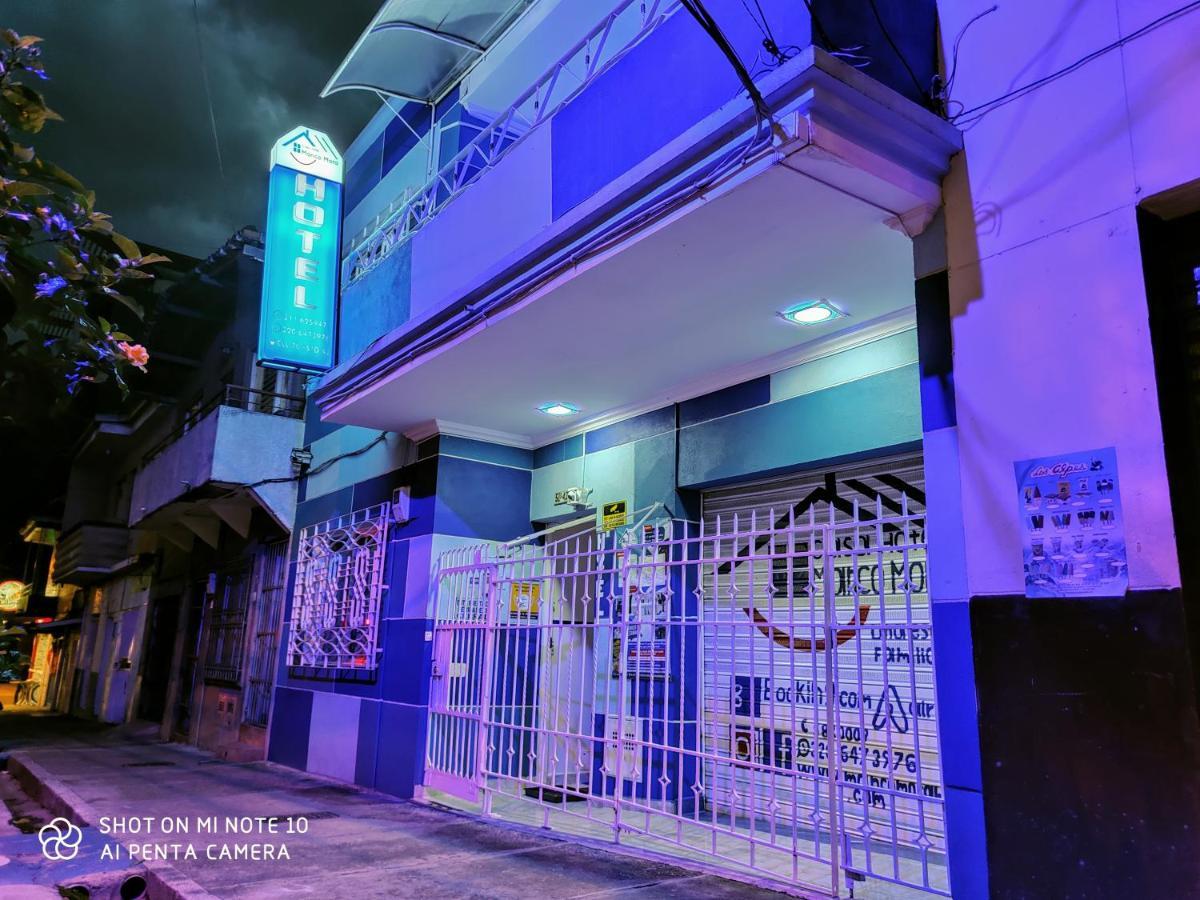 Casa Hotel Manco Mora Medellín Exterior foto